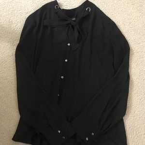 Black ivanka trump blouse